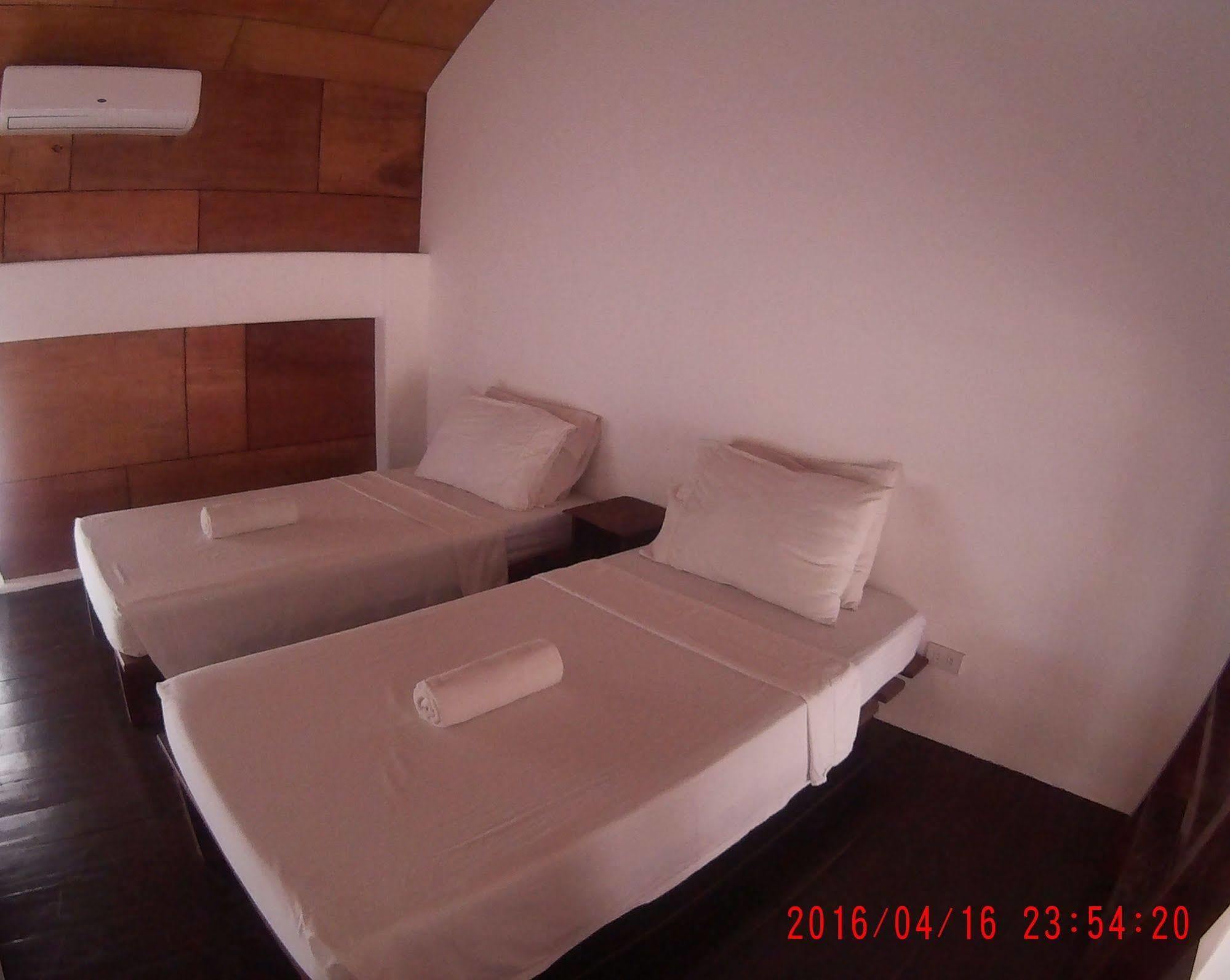 Hotel Boracay Coco Huts Balabag  Zewnętrze zdjęcie
